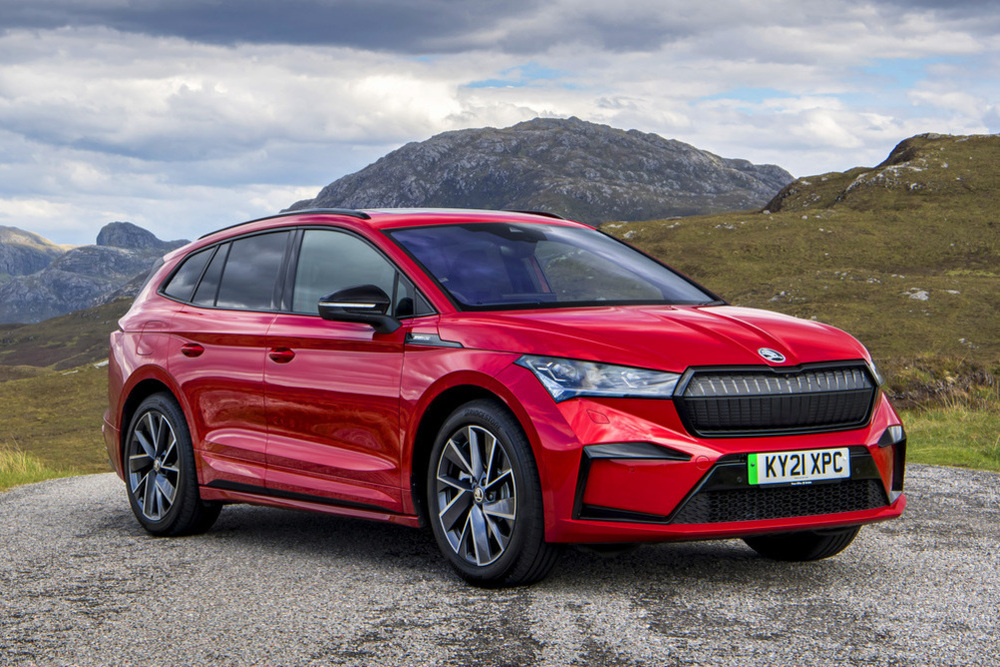 Škoda adds all-wheel-drive 80x SportLine model to Enyaq iV range